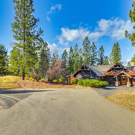 Lake Views And Resort Perks Spacious Eureka Cabin! Exterior photo